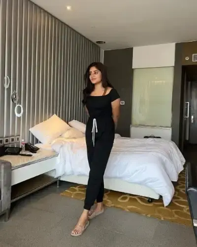Call Girls Wankaner Cash On Delivery